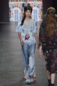 Anna Sui RTW Spring 2017