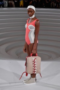 Anya Hindmarch RTW Spring 2017