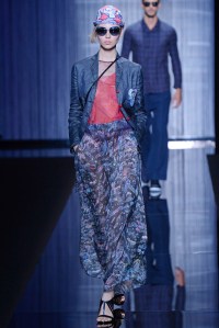 Giorgio Armani RTW Spring 2017