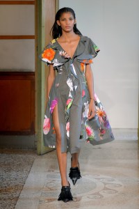 Blumarine RTW Spring 2017