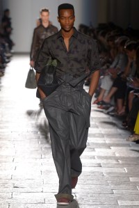 Bottega Veneta RTW Spring 2017