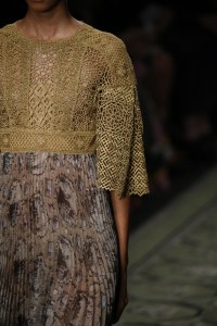 Details at Burberry September 2016 Show
