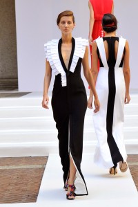 Capucci RTW Spring 2017