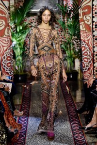 Roberto Cavalli RTW Spring 2017
