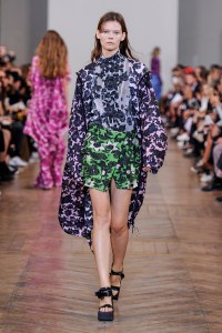 Christian Wijnants RTW Spring 2017
