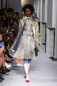 Daizy Shely RTW Spring 2017