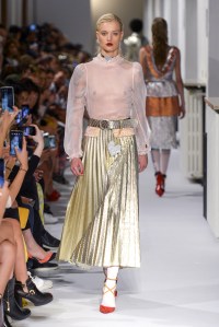 Daizy Shely RTW Spring 2017
