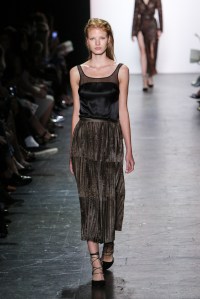 Dennis Basso RTW Spring 2017