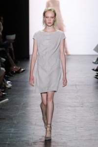 Dennis Basso RTW Spring 2017