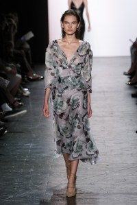 Dennis Basso RTW Spring 2017