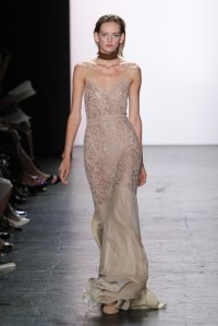 Dennis Basso RTW Spring 2017