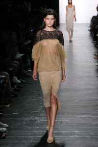 Dennis Basso RTW Spring 2017