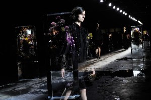 The Set at Dries Van Noten Spring 2017