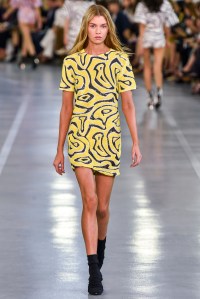Emilio Pucci RTW Spring 2017