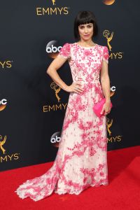 Constance Zimmer in Monique Lhullier Emmy Awards 2016