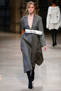 Fashion Guerrilla RTW Spring 2017