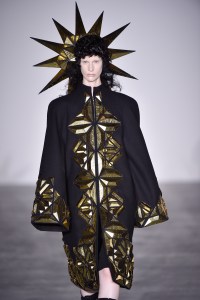 Gareth Pugh RTW Spring 2017