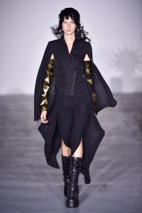 Gareth Pugh RTW Spring 2017