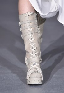 Gareth Pugh RTW Spring 2017