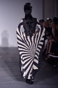 Gareth Pugh RTW Spring 2017