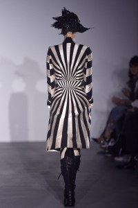 Gareth Pugh RTW Spring 2017