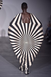 Gareth Pugh RTW Spring 2017