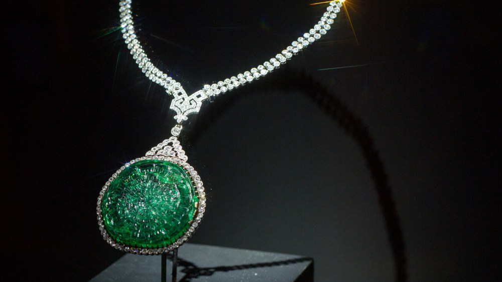 911-carat emerald and diamond necklace