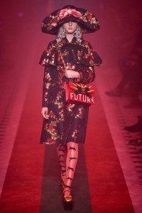 Gucci RTW Spring 2017