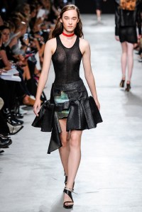 Guy Laroche RTW Spring 2017