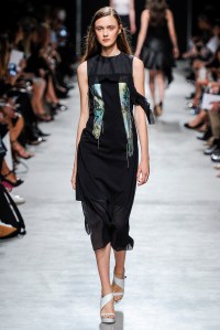 Guy Laroche RTW Spring 2017