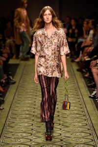 Burberry September 2016 Buy-Now Seasonless Show