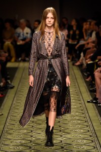 Burberry September 2016 Buy-Now Seasonless Show