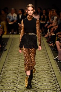 Burberry September 2016 Buy-Now Seasonless Show