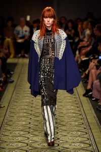 Burberry September 2016 Buy-Now Seasonless Show