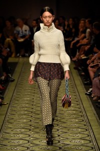 Burberry September 2016 Buy-Now Seasonless Show