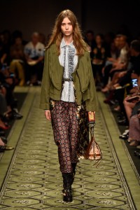 Burberry September 2016 Buy-Now Seasonless Show
