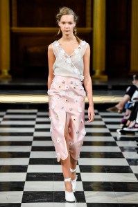 Huishan Zhang RTW Spring 2017