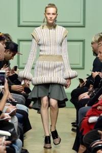J.W. Anderson RTW Spring 2017