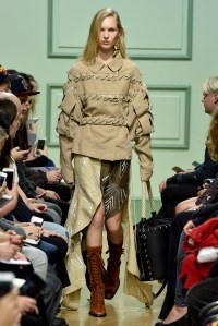 J.W. Anderson RTW Spring 2017