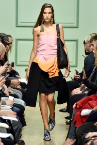 J.W. Anderson RTW Spring 2017