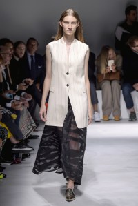Krizia RTW Spring 2017