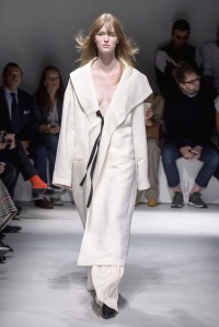 Krizia RTW Spring 2017