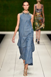 Laura Biagiotti RTW Spring 2017