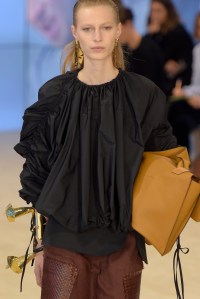 Loewe RTW Spring 2017