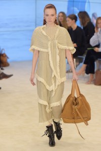 Loewe RTW Spring 2017