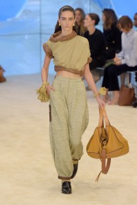 Loewe RTW Spring 2017