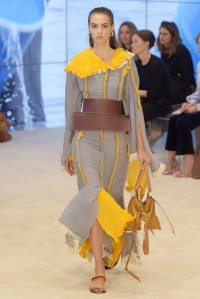 Loewe RTW Spring 2017