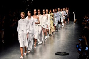 Lucio Vanotti RTW Spring 2017