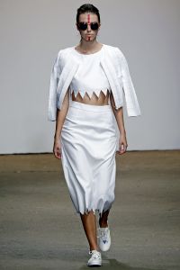 Yu Lang by Lang Yu RTW Spring 2017