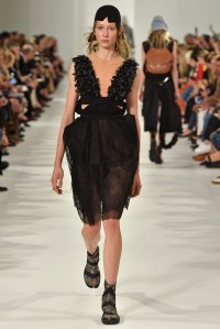 Maison Margiela RTW Spring 2017